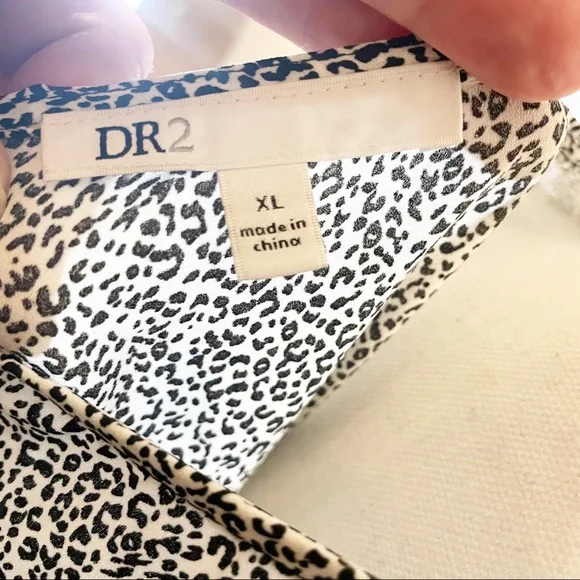 NWOT DR 2 Black & White Animal Print Top - Picture 5 of 6